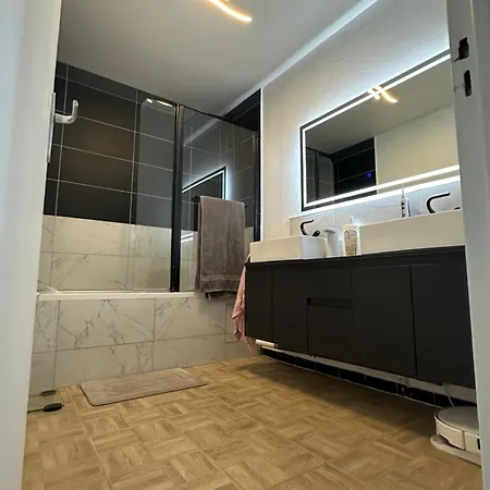 B&B Private In Shared 3*